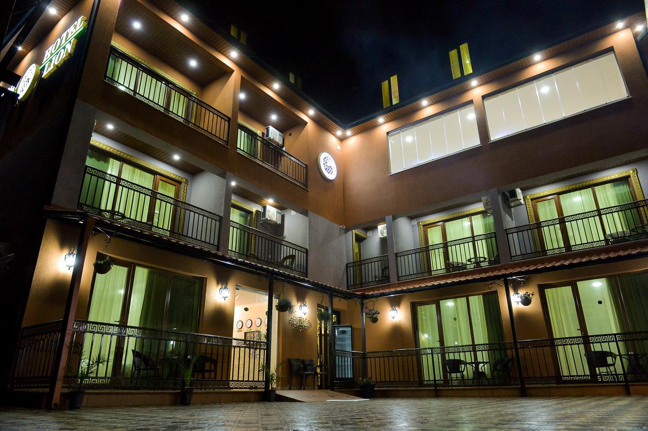 Hotel Lion Ureki Exterior photo